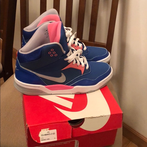 nike ladies sneakers nike ladies sneakers